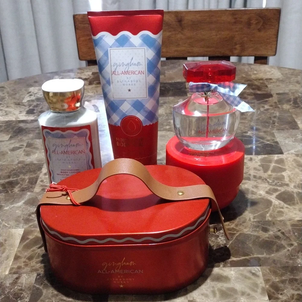 Bath & Body Works bath body